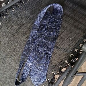 XMI 100%‎ Silk Tie. Blue Paisley Men's Tie